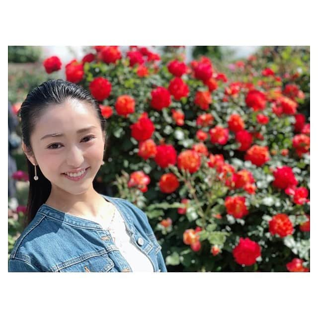 早乙女わかばさんのインスタグラム写真 - (早乙女わかばInstagram)「. ありがとう2021🐮❤️ ⁡ 今年は、昨年延期になっていた舞台が無事に皆様に観て頂くことが出来たという喜びも多かった中で、「信長の野望」では舞台が中止となり、改めて公演を続ける事の奇跡を感じた日々でした😌 ⁡ そして今年は人生の大きな大きな決断である〝結婚〟を致しました。 少し勇気のいるご報告でしたが、想像以上の祝福の言葉に本当に幸せな気持ちになり、Instagramを通して沢山の方々が応援して下さっていると思うと、とっても嬉しかったです☺️ ⁡ 悲しい事辛い事は半分に、嬉しい事楽しい事は２倍に‼️そう言ってくれた夫と巡り会えた事は、偶然ではなく、必然であったと感じています。 ⁡ これからの長い人生を歩む中で、色んな事があると思います。でも、こうして人生を共に歩む人に出会えた事は奇跡であり、当たり前の事ではないと感謝してこれからの人生も笑顔一杯😆明るく前向きに過ごしていきたいと思います✨ ⁡ 来年も皆様にとって笑顔溢れる一年になりますよう…💓💓💓 ⁡ #2021 #ありがとう #感謝」12月31日 20時39分 - s_wakaba.94