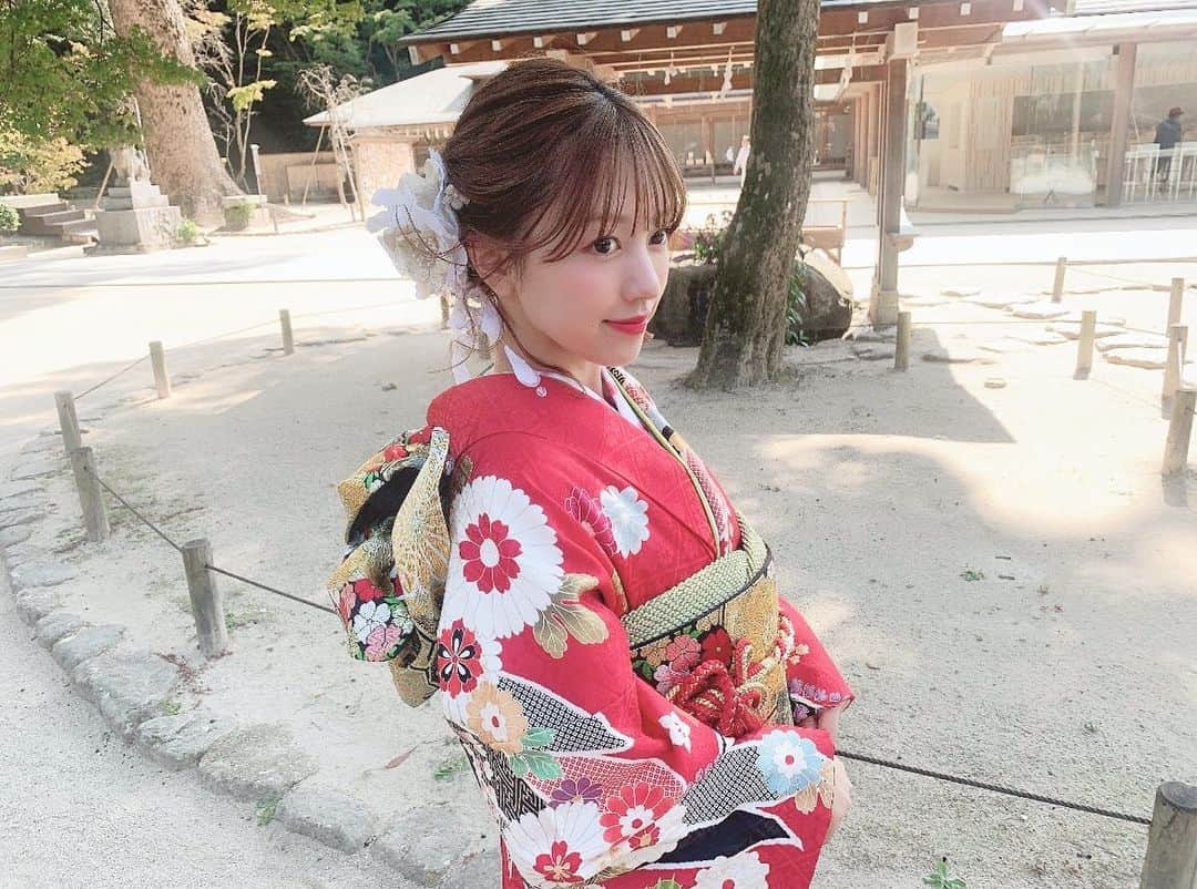 高木悠未のインスタグラム：「フォロワーの皆様へ コメントくれたり、いいねくれたり さりげなくフォローしてた!って方だったり色んな方がいると思います🐇 会いにきてくれた方、まだ会ったことない方でもこうやってSNS上での出会いに感謝です!! 皆様にとって今年も、良い時もあれば悪い時も色んな1年の感じ方だったと思いますが、また新たに1年が始まるということで気持ちを切り替えて 来年もまた一緒に頑張ろうね！の気持ちです(^ ^)✌︎ 何かしらのコメント待ってます🐮  (いつかの写真)」