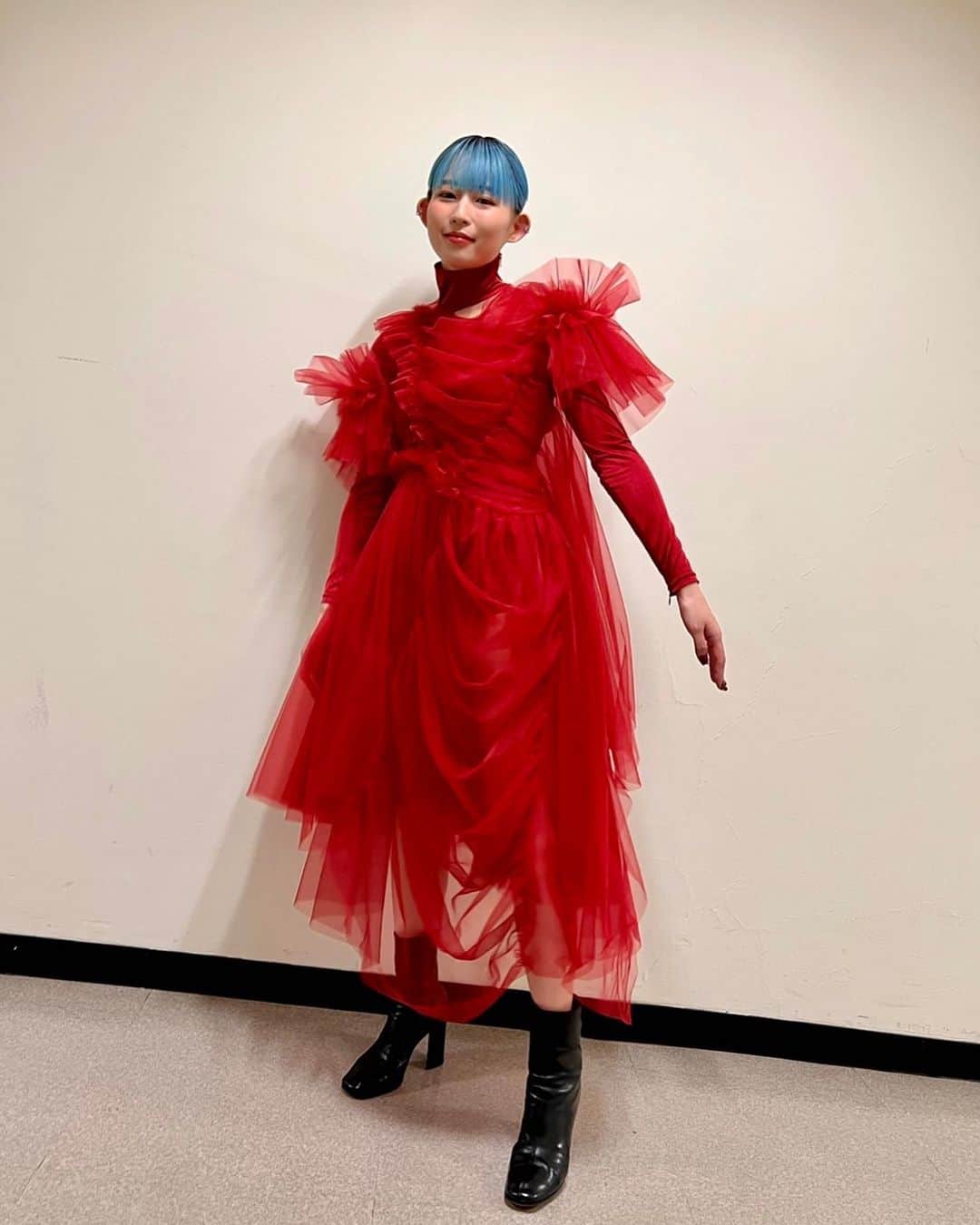 PORINのインスタグラム：「吉田くん、最高なドレスをありがとう❤️‍🔥 #紅白歌合戦2021」