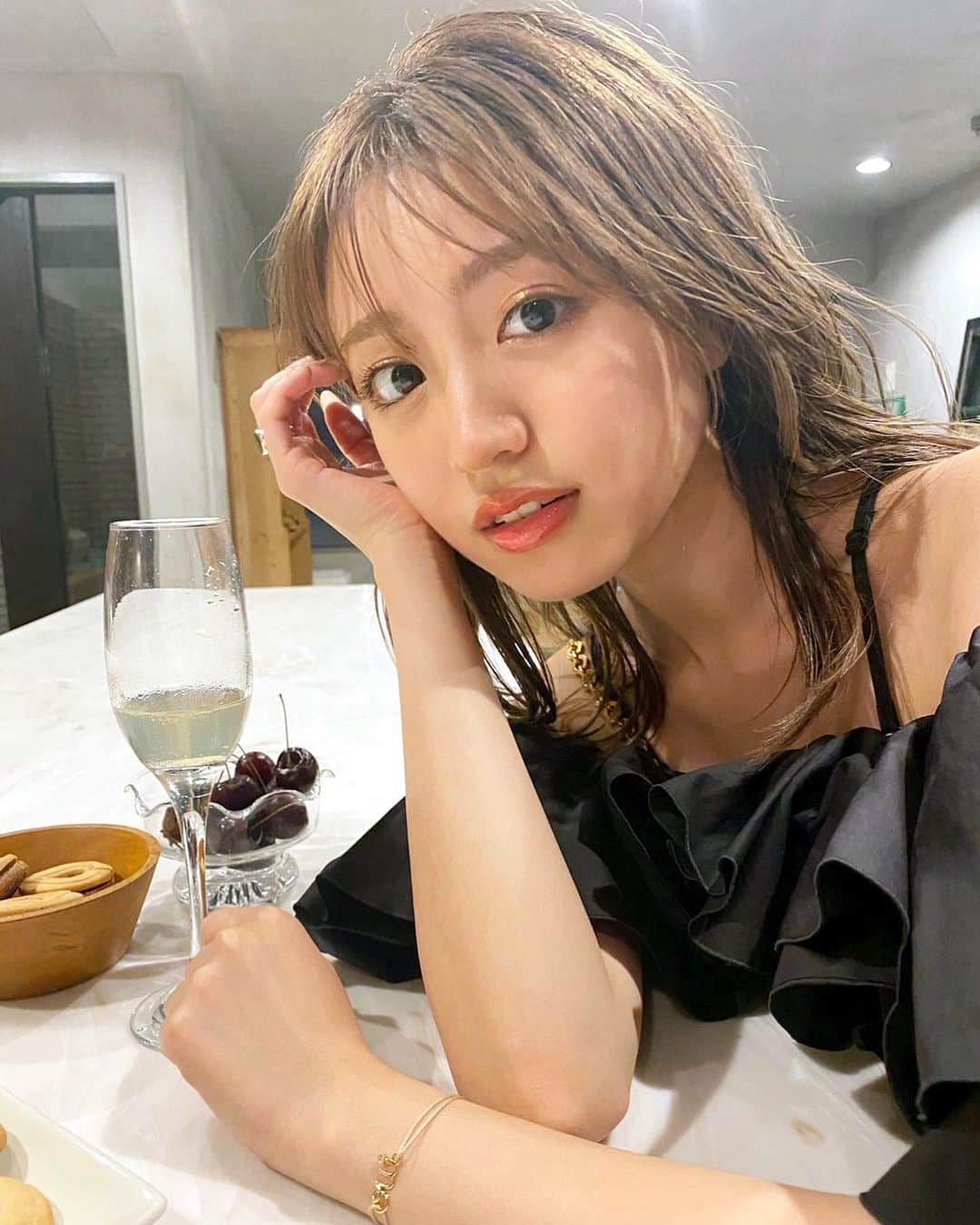 香音さんのインスタグラム写真 - (香音Instagram)「2021年ありがとうございました☺︎♡ 今年は、卒業も新しい出会いもあり 色々な ...