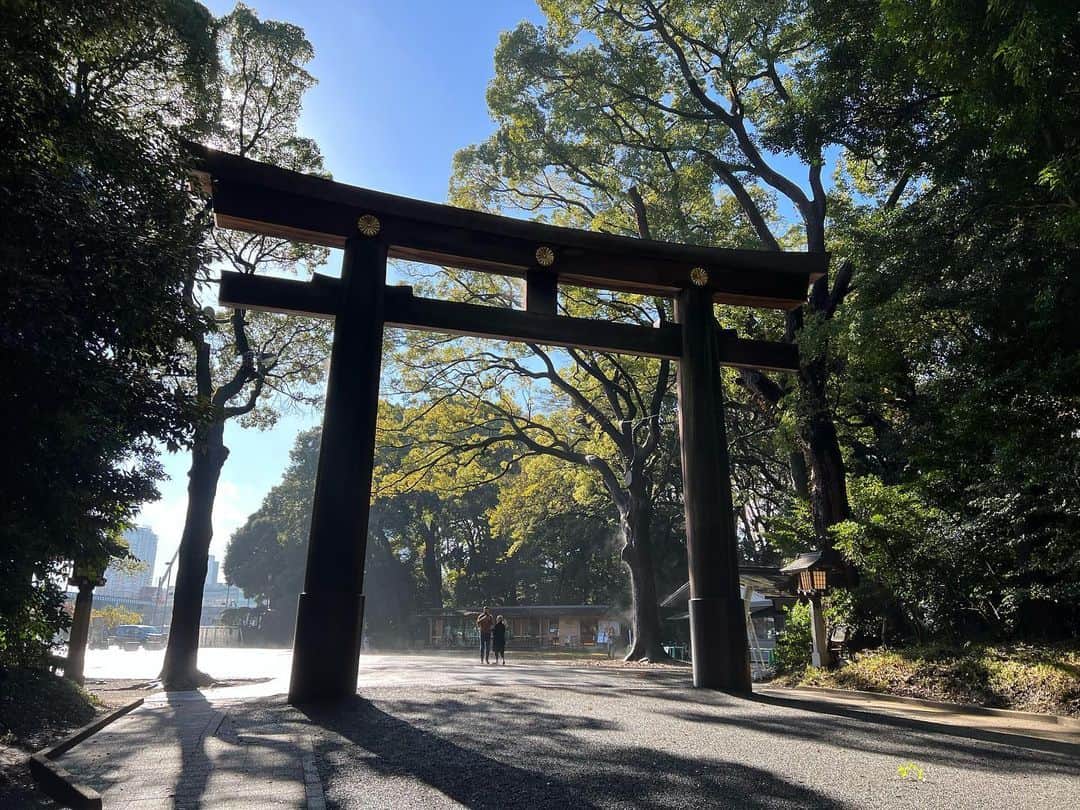 神尾葉子さんのインスタグラム写真 - (神尾葉子Instagram)「明けましておめでとうございます！ 今年もよろしくお願いします☺️ みなさまにとって良い一年になりますように…！  #2022 #元旦」1月1日 7時23分 - yoko.kamio