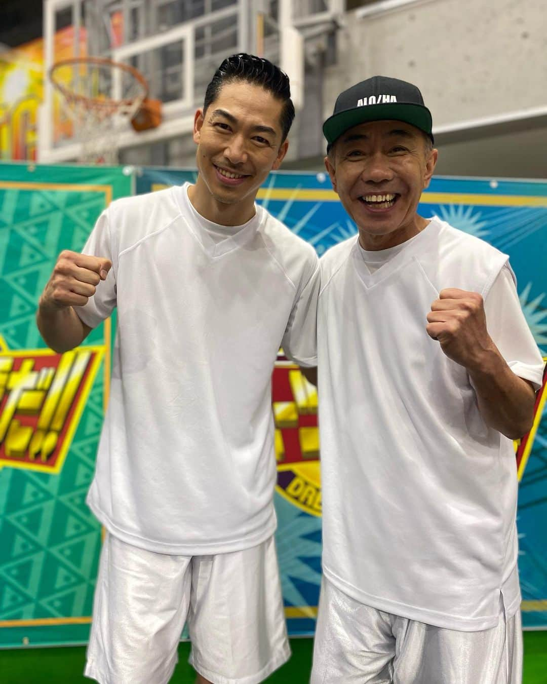 木梨憲武さんのインスタグラム写真 - (木梨憲武Instagram)「. AKIRAと2人で クランプ選手権大会 優勝狙います！！」1月1日 7時52分 - noritakekinashi_official