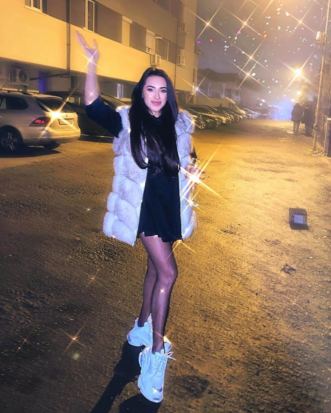 ラリサ・ヨルダケのインスタグラム：「Happy new year 🎆🎊❤️」