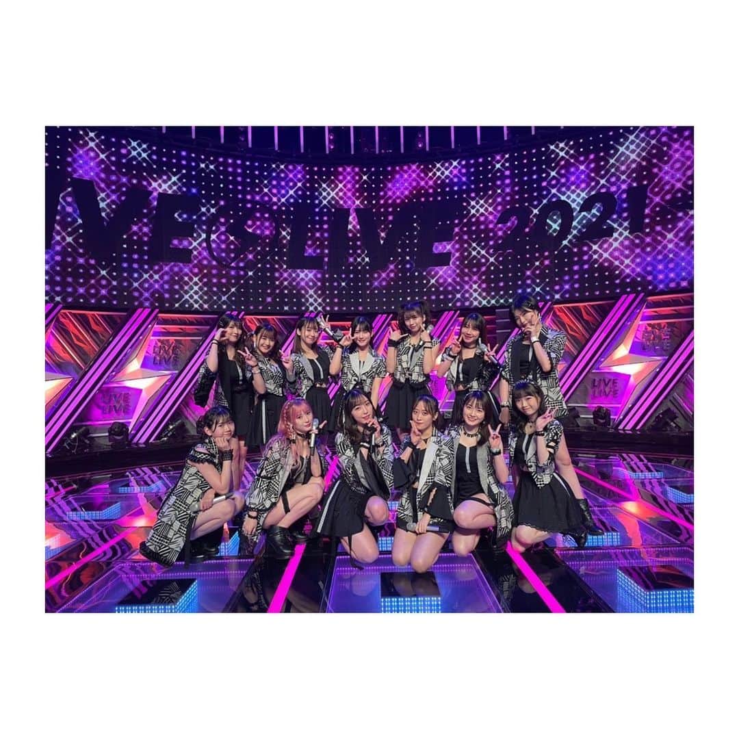 加賀楓のインスタグラム：「新年明けましておめでとうございます！！  モーニング娘。'21から モーニング娘。'22になりました！  昨年12月に2年ぶりの単独ライブができたので 今年は勢いそのまま、たくさん単独ライブが 出来たらいいなと思っております！  今年も応援、よろしくお願いします(o^^o)  #モーニング娘22 #morningmusume22 #加賀楓 #cdtvライブライブ  #見てくださった皆様 #ありがとうございました」