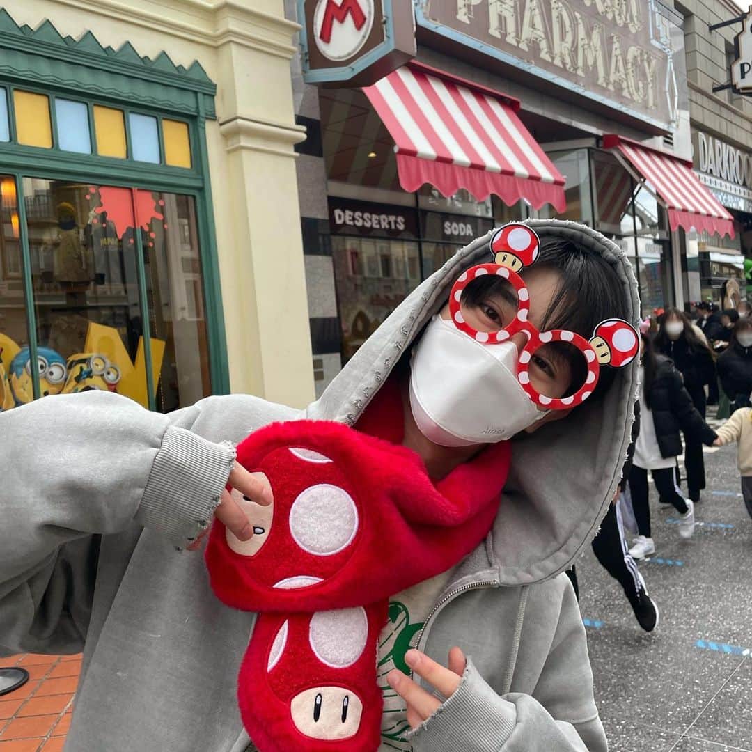 のインスタグラム：「Happy new year☺︎ あけましておめでとうございます！ スーパー日向🍄」