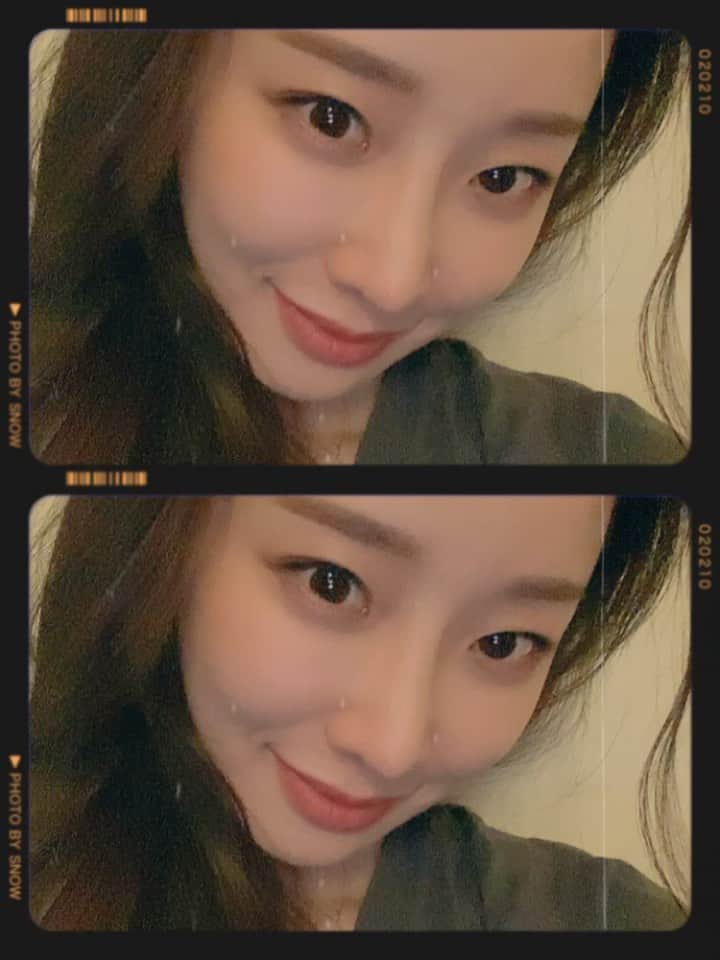 ムン・イェウォンのインスタグラム：「Happy New Year ❤️ 2022 모두 건강하고 행복하소서 🙏」