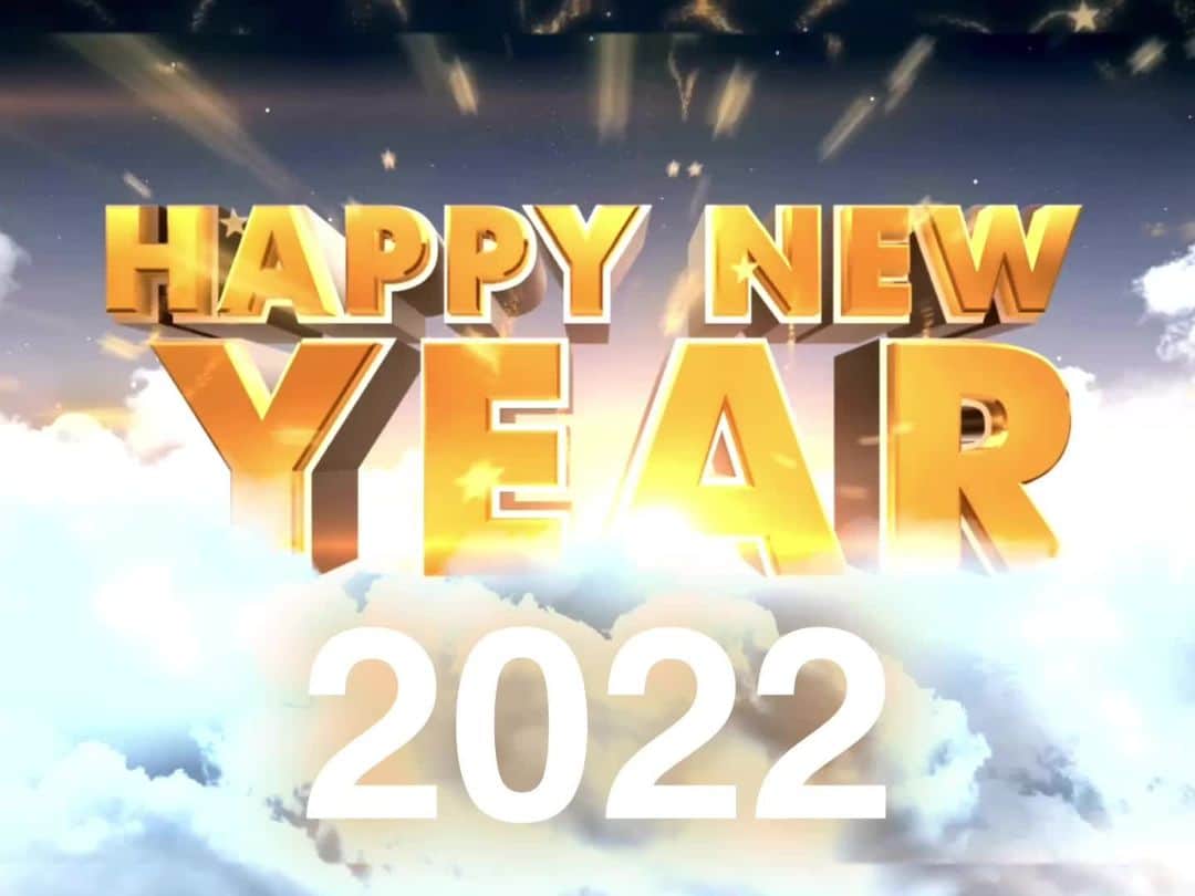 綺華れいのインスタグラム：「2022年 あけましておめでとうございます☀️🙌✨  出逢ってくださった皆様 お世話になりました皆様 いつも応援してくださる皆様 心より感謝申し上げます😊💗  2022年も 綺華らしく、 綺華なりに、 綺華だからこそ、 精進して参ります⭐️٩(ˊᗜˋ*)و𝕃𝕖𝕥'𝕤 𝕘𝕠⭐️  本年もどうぞよろしくお願いいたします🙏❤️」