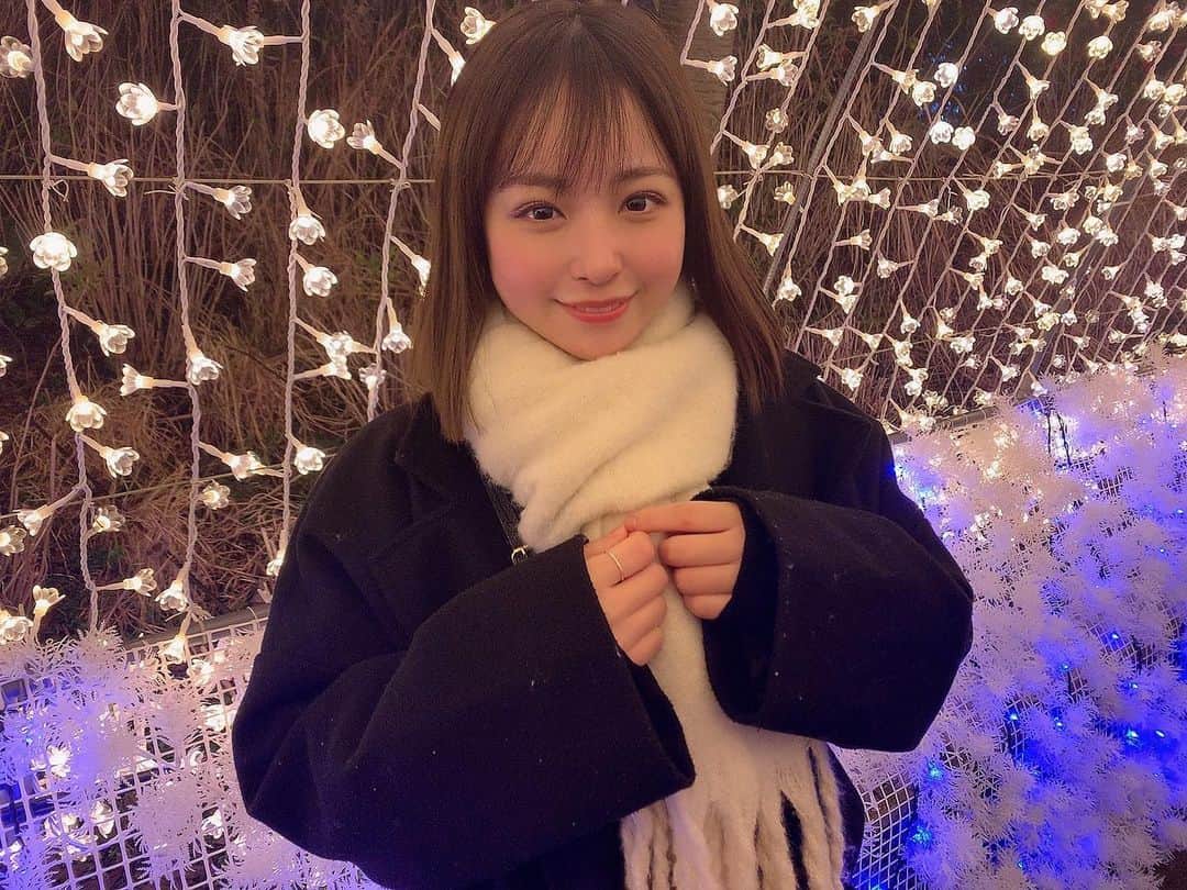 のインスタグラム：「. 新年あけましておめでとうございます⛩✨  2022年もよろしくお願い致します♡」