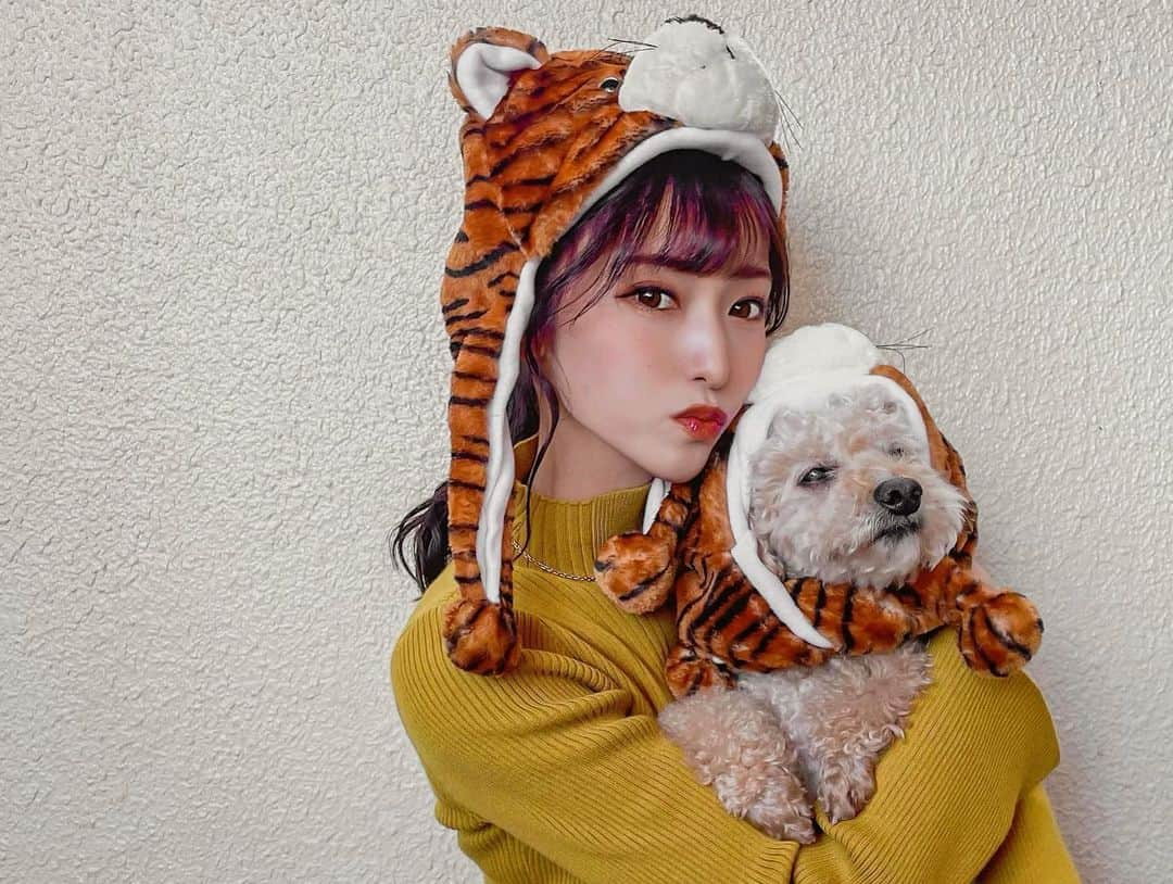 引地裕美さんのインスタグラム写真 - (引地裕美Instagram)「明けましておめでとうございます🐅🎍♡♡  2022年も笑顔いっぱいの1年になりますように🌟 本年もよろしくお願いします🥳  #寅年 #2022 #happynewyear  #引地裕美 #モデル #rq #レースクイーン #UMine  #얼스타그램 #照片 #粉我  #패션스타그램 #데일리코디 #패션 #时装」1月1日 16時57分 - yuumihikichi