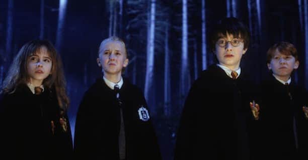 トム・フェルトンのインスタグラム：「hope you all enjoyed the return to hogwarts as much as we loved making it. here's to another 20 magical years x」
