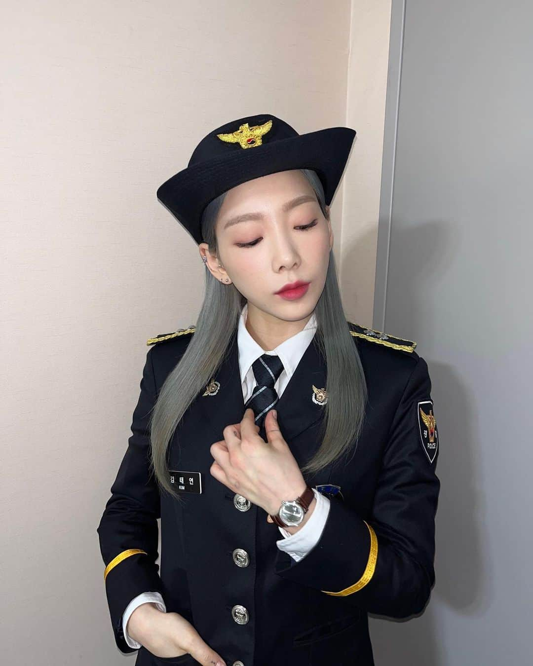 テヨン さんのインスタグラム写真 - (テヨン Instagram)「👩🏻‍✈️ #놀라운토요일」1月1日 22時48分 - taeyeon_ss