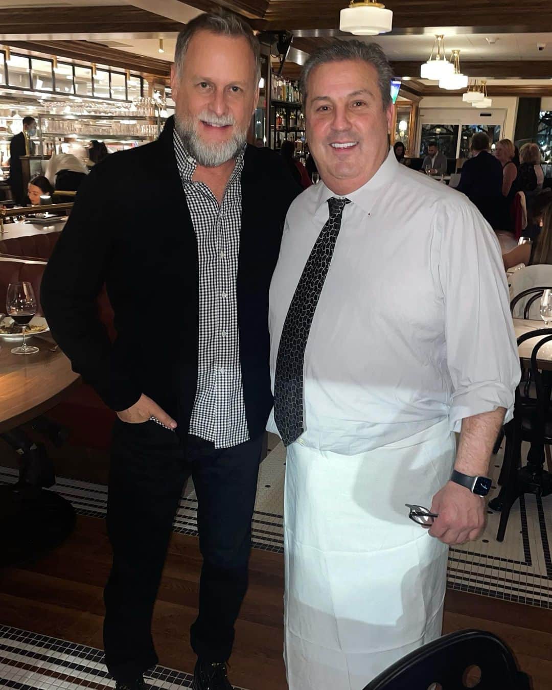 デイブ・クーリエのインスタグラム：「Had dinner before the @detroitredwings game @thestatlerdetroit in downtown #detroit last night. Great food! Great ambience! And saw the two hardest working restaurateurs, and fellow Notre Dame Harper Woods alumni, John and Joe Vicari. Wow! Was it good!!! Here I am with John (who was serving food!) #ndhs #puremichigan #greatfood #greatrestaurant #finedining #detroit」