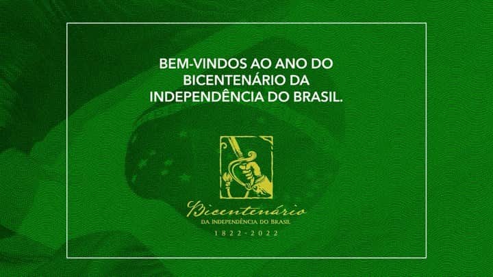 ジルマ・ルセフのインスタグラム：「"Ou ficar a Pátria livre ou morrer pelo Brasil!"  Família, comunidade, nação.  Cada brasileiro que sabe que uma nação deve ser amada e protegida como uma família traz inscrito em sua alma este verso do Hino da Independência, composto pelo Rei Soldado Pedro I do Brasil.  Que em 2022 ressaltemos e defendamos os melhores Valores e Tradições da humanidade, base de qualquer Família e, portanto, de uma grande Nação: a Soberania em nossas Propriedades privadas e nosso Território nacional, a Liberdade de cada brasileiro e a Independência de todos nós.🇧🇷」