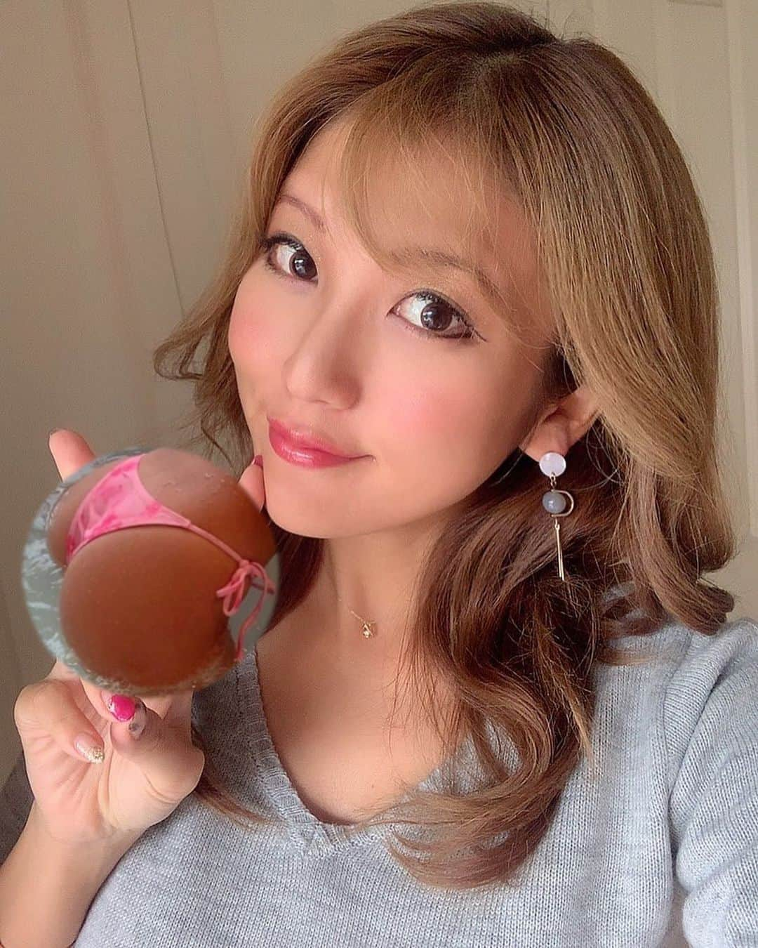 神谷麻美さんのインスタグラム写真 - (神谷麻美Instagram)「#2022年 もよろしくお願いします 🥰💖❤️💖  ❤️🎍⛩🌅🐉❤️   #ありがとうがいっぱい 🥰💘💘💘」1月3日 10時37分 - asamice428