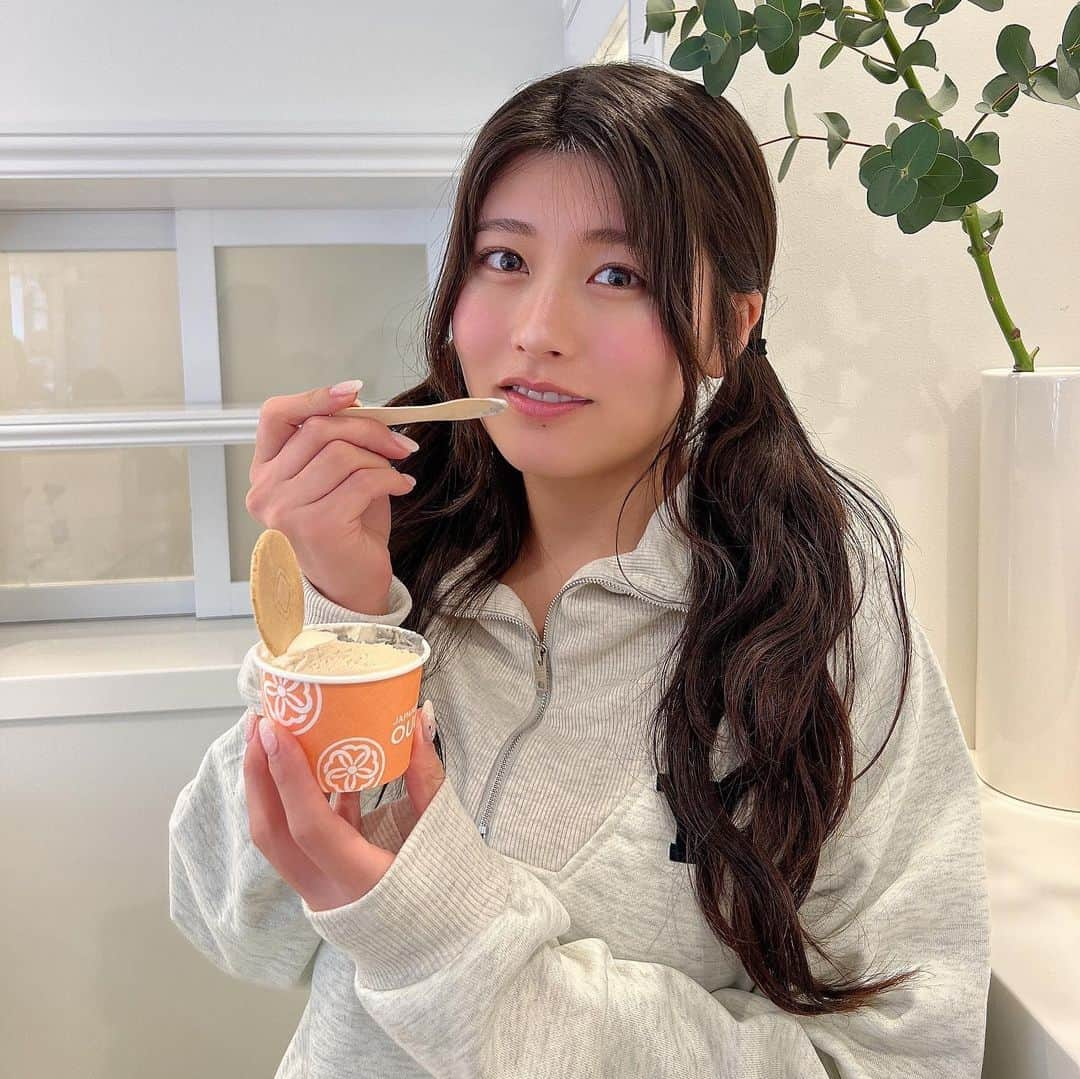 ちとせよしのさんのインスタグラム写真 - (ちとせよしのInstagram)「おすすめのアイス屋さん🍨 美味しかった(*´-`*)  #恵比寿カフェ #japaneseiceouca #櫻花」1月3日 20時47分 - chitose_yoshino