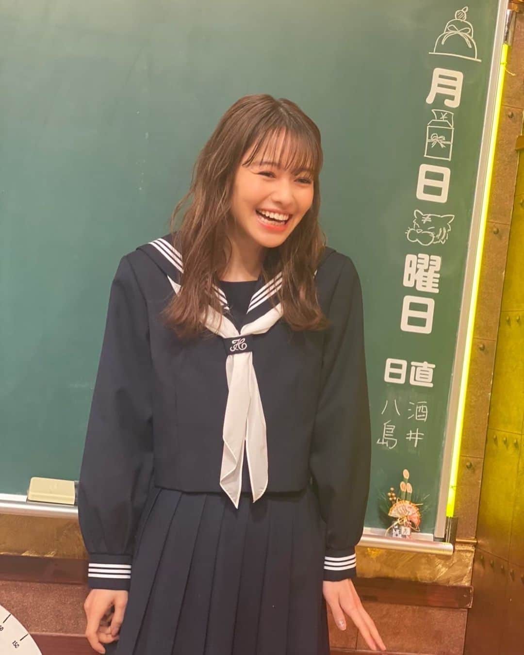 テレビ朝日「僕らが殺した、最愛のキミ」のインスタグラム：「.  あと1時間〜🥺❤️‍🔥！ しくじり先生もお見逃し無く！👏🏻  #デキないふたり #山本舞香 #ディスきゅん #地上波放送まで #あと1時間 #2022年初きゅん間違いなし   .」