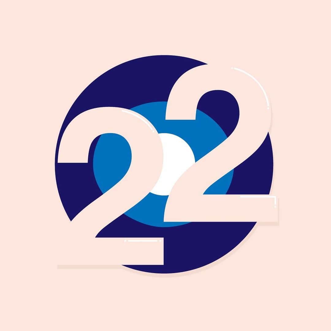 ブルー ドゥ パナムのインスタグラム：「2️⃣🧿2️⃣2️⃣ L’equipe Bleu de Paname vous souhaite une belle année 2022!   Merci de votre soutien depuis  le début de l’aventure Bleu de Paname ! 🦾  Sans vous, l’histoire de la marque BDP. ne serait pas la même…  Prenez soin de vous, coeur sur vous !  ❤️🧡💛💚💙💜  Equipe BDP.」