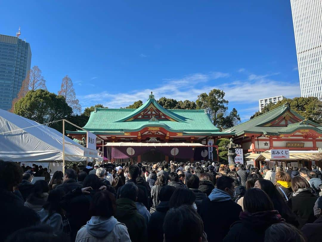 牲川歩見さんのインスタグラム写真 - (牲川歩見Instagram)「🎍⛩🎍」1月4日 17時27分 - zounie.a