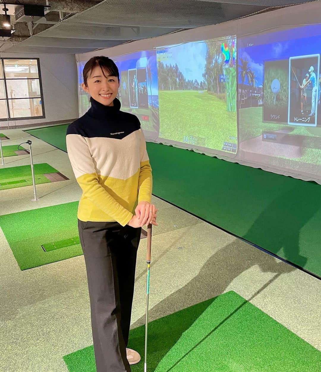 森木美和さんのインスタグラム写真 - (森木美和Instagram)「本年もよろしくお願いします☺️🎍  練習不足で一向に上達しないゴルフですが、今年もエンジョイゴルフを楽しみます☺️  2022年の初打ちは⛳️昨年末オープンしたばかりの　@xgolf_machida にお邪魔しました。  ピカピカ✨かなりお得なキャンペーン中なので😳お近くの方は是非行ってみてくださいね☺️  幸多い一年になりますように！  #ゴルフ練習#初打ち#ゴルフ女子 #ゴルフ男子 #xgolf #xgolf倶楽部町田#町田ゴルフ」1月4日 18時11分 - miwamoriki