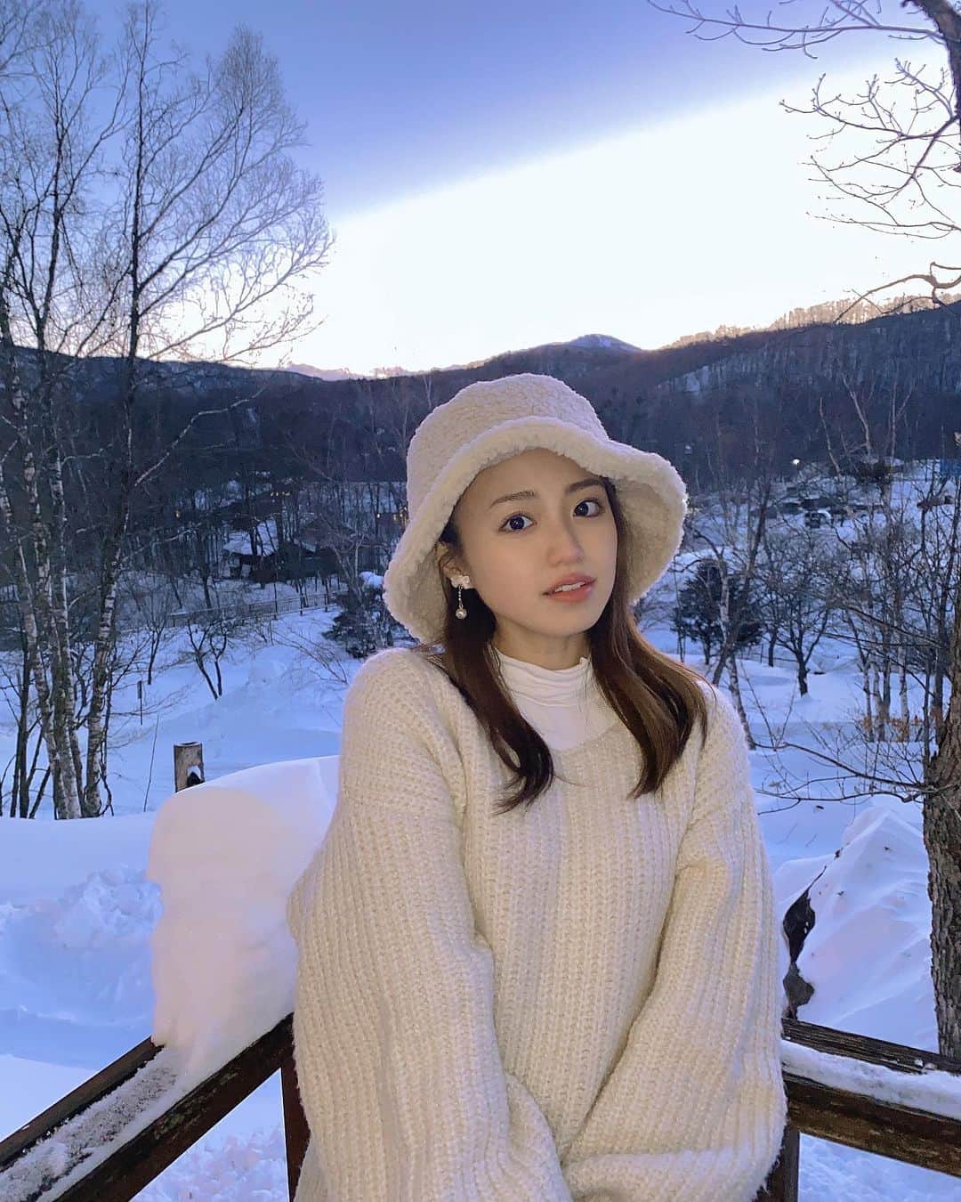 香音さんのインスタグラム写真 - (香音Instagram)「❄️❄️ゆきゆき  #のんうぇあ #winter」1月4日 19時06分 - kanon420_official