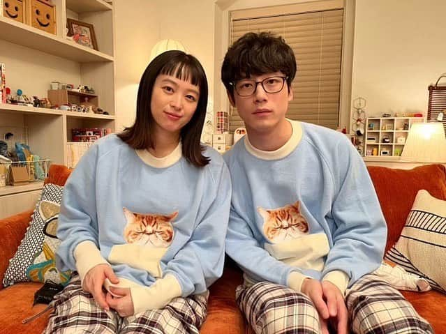 婚姻届に判を捺しただけですがさんのインスタグラム写真 - (婚姻届に判を捺しただけですがInstagram)「2022年あけましておめでとう❣️  #みなさんいかがお過ごしですか? #まだまだお休みの方も #お仕事始まってしまった方にも #朗報です💕 #あと4時間後！ #5日24時から #ハンオシ #ディレクターズカット #パラビで配信スタートです❣️ #未公開シーン盛りだくさん #あのシーンの続き #あんな場面 #みんなチェックしてね #もちろん #ふいキュン #盛りだくさんです💕 #清野菜名 #坂口健太郎」1月4日 20時09分 - hannoshi_tbs