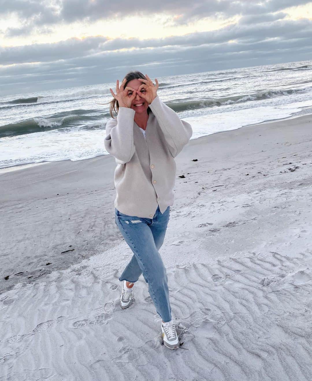 マリア・シャラポワのインスタグラム：「Peek a boo 👀 202…2 😳」