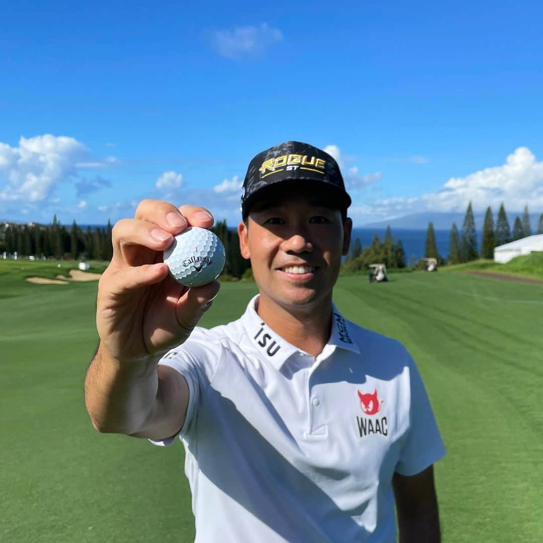 ケビン・ナのインスタグラム：「I am excited about putting the @callawaygolf chrome soft x in play for 2022!  #callawaygolf #teamcallaway #chromesoft」