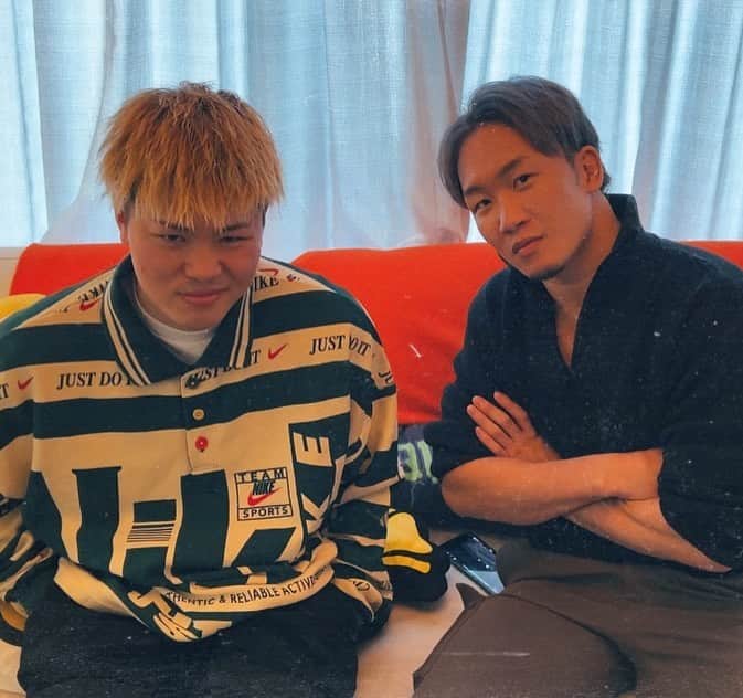 那須川天心のインスタグラム：「😢vs😎」