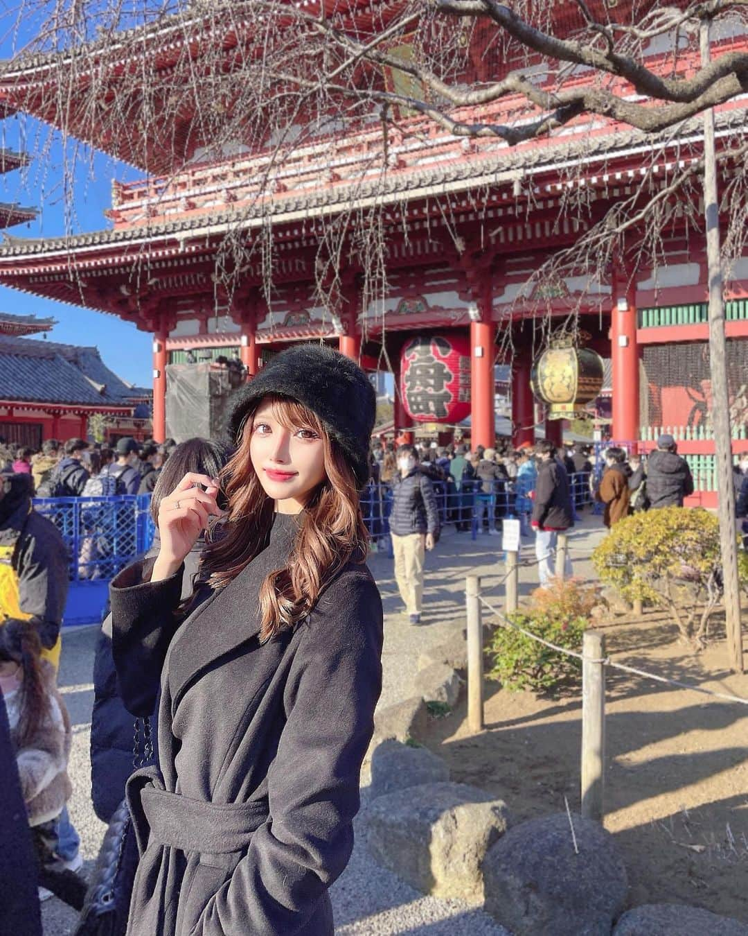 桜咲乃愛さんのインスタグラム写真 - (桜咲乃愛Instagram)「初詣⛩  浅草寺♥️吉だったけどいい事ばかり🥰🥰🥰  今年こそは口だけ人間以外の人と出会えますように😌💕💕💕  #初詣#浅草寺#おみくじ」1月5日 13時48分 - noasama1101