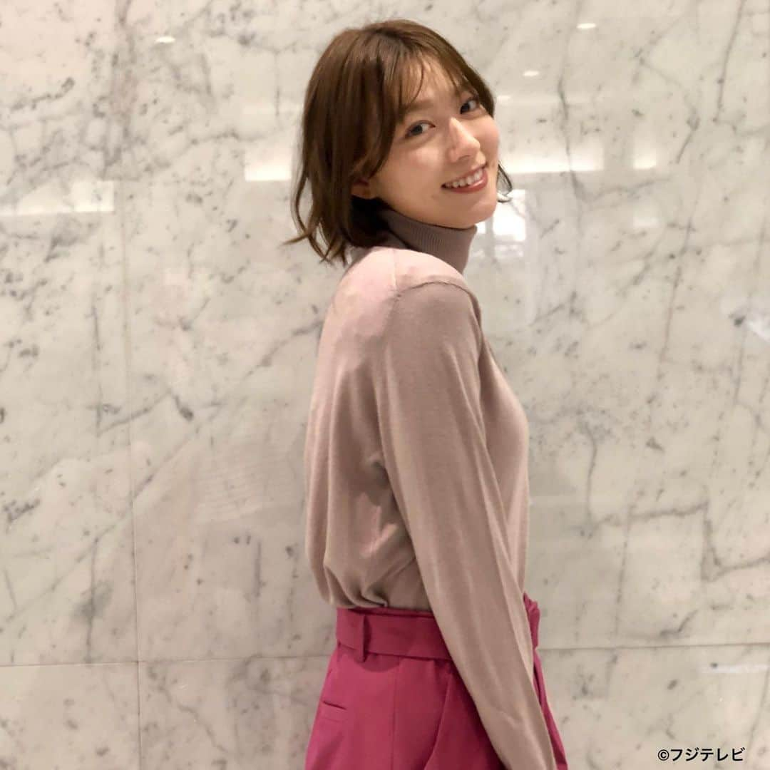 フジテレビ「めざましテレビ」さんのインスタグラム写真 - (フジテレビ「めざましテレビ」Instagram)「ファッション雑誌CanCamとコラボした お天気コーナー「きょう何着て行く？」 阿部華也子の毎日のコーデを紹介♪  1月5日（水）  【今日のコーデ】　 ・コート → @apuweiser_official  ３万７４００円 ・ニット → @anuans.official 　　７５００円 ・パンツ → @rirandture_official  １万８７００円 ・靴 → @dianashoespress 　　　１万６５００円 ・イヤリング→ @abiste_official 　４８３０円    【コーデのポイント】 通勤へのモチベーションをアップしてくれるような 華やかなピンクグラデのお仕事スタイル❗️  パンツスタイルでかっこよさを プラスすると甘くなりすぎることもなく✨ スタイリッシュにまとまります🙆‍♀️  白コートで好感度もUP🥰    #めざましテレビ #きょう何着て行く？ #阿部華也子 #今日のコーデ #コーデ #CanCam #今日のファッション#ootd #きょう何着て行く？は月〜金朝6時22分ごろ放送📺 #スタイリストたなべさおり #かやちゃん #きれいめコーデ #きれいめカジュアル #大人コーデ #冬コーデ #オフィスカジュアル #上品コーデ #アナウンサー衣装」1月5日 15時34分 - mezamashi.tv