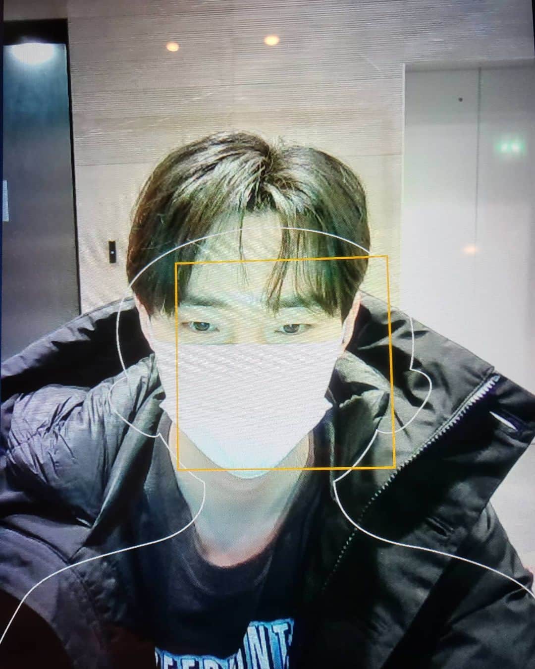 ジュノ のインスタグラム：「적정온도 36.5」