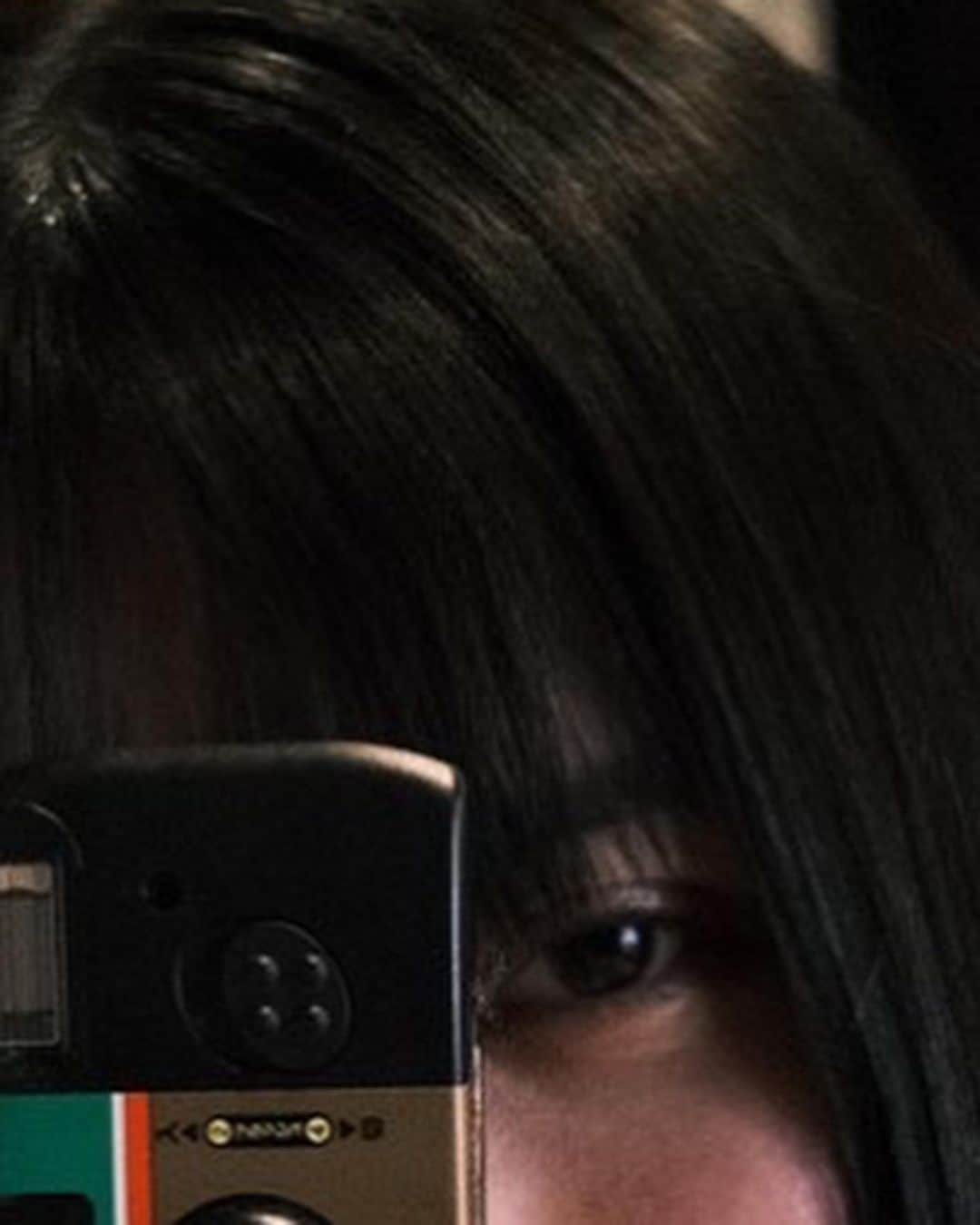 鎮西寿々歌さんのインスタグラム写真 - (鎮西寿々歌Instagram)「22🐒📷👁 前髪2ほん、、  カメラアカウント復活しました〜！  @osuzu_no_me」1月5日 20時36分 - tarasuzuka24