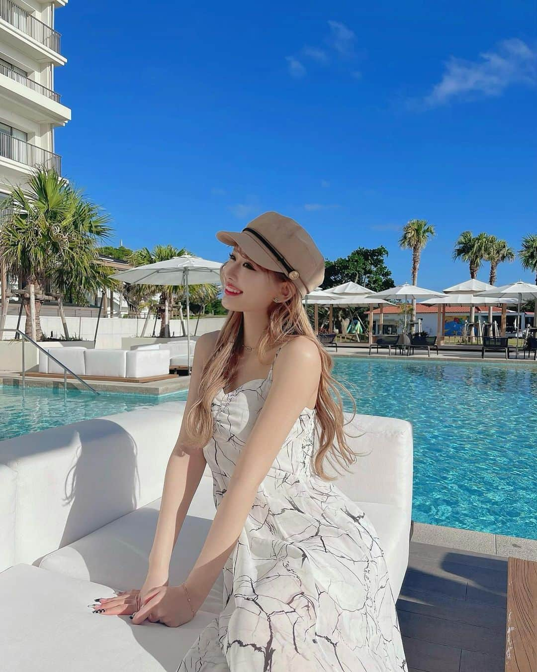 伊藤桃々さんのインスタグラム写真 - (伊藤桃々Instagram)「石垣島でのお気に入りの写真🏖  シェリちゃんの次のSS、💓 帽子が遂に❣️」1月5日 20時48分 - __peachstagram__