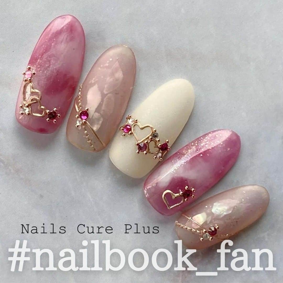 Nailbook sale