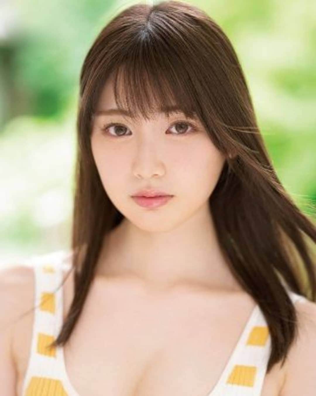 にょにょ（グラドルやAV女優を応援する垢）さんのインスタグラム写真 - (にょにょ（グラドルやAV女優を応援する垢）Instagram)「#石川澪 ちゃん。  2021年10月5日にデビューした女優さん。  #MioIshikawa」1月6日 8時54分 - nyonyo_000