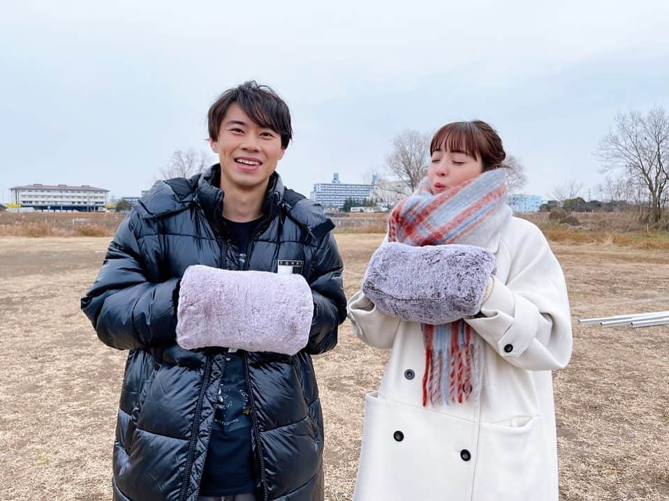 佐々木希さんのインスタグラム写真 - (佐々木希Instagram)「雪降ってきた⛄️ ユーチューバー役のじゅんちゃんと夜まで外ロケです！ 寒さに負けないぞー！  #戸塚純貴 さん #ユーチューバーに娘はやらん！」1月6日 11時09分 - nozomisasaki_official