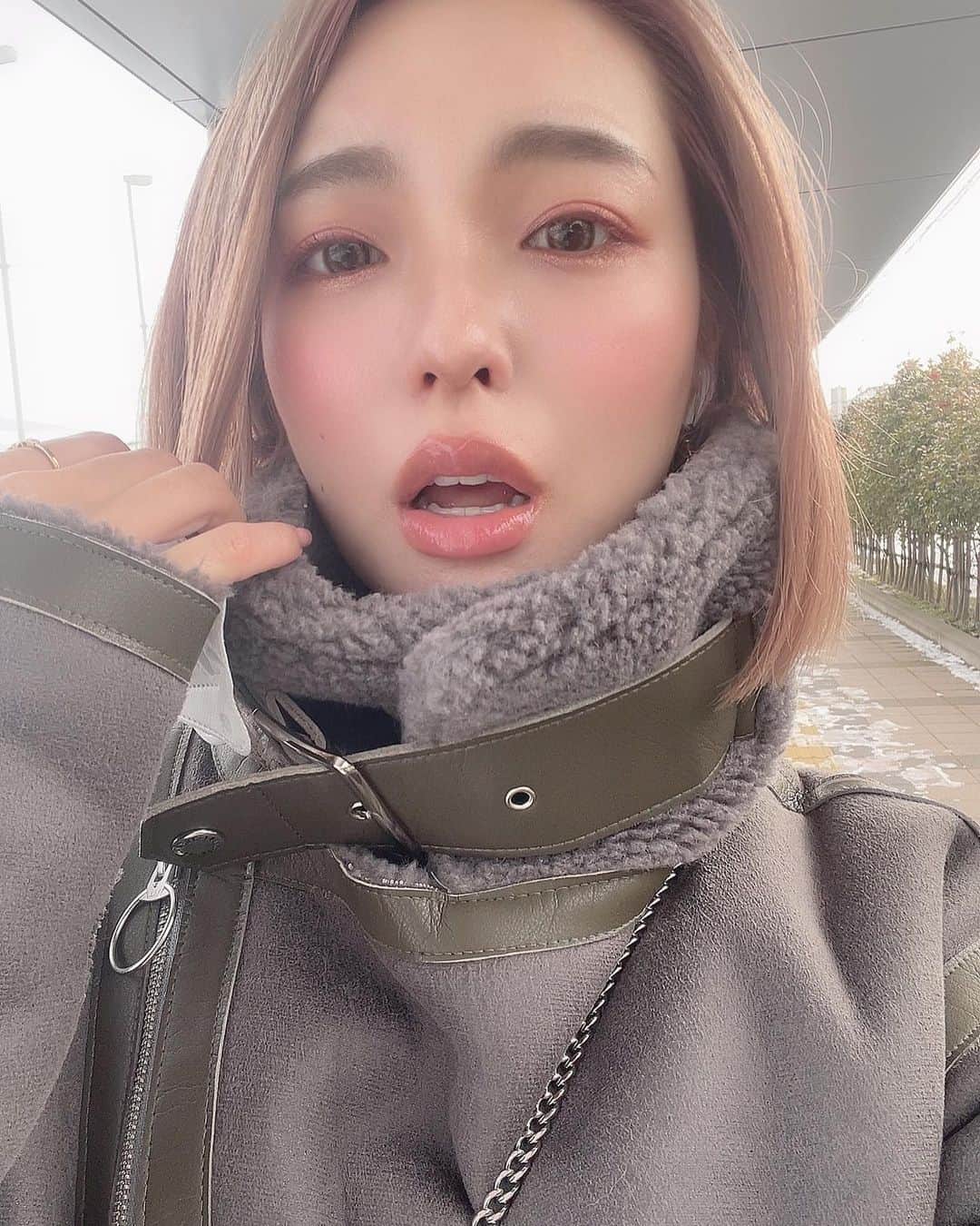 Hitomiのインスタグラム：「❤︎  みなさま風邪など引きませぬように🥺  #新潟　#niigata #雪」