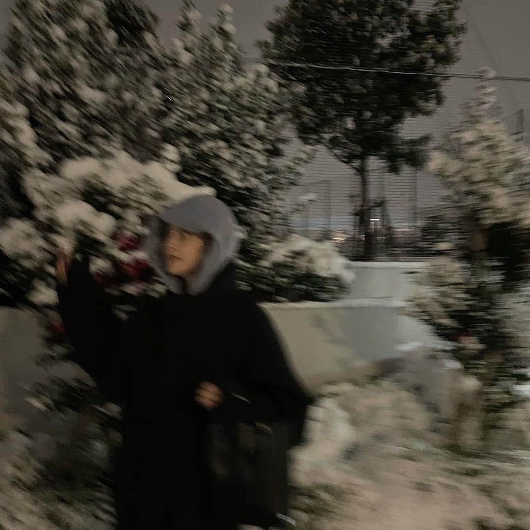 和田えりかさんのインスタグラム写真 - (和田えりかInstagram)「⛄️ 無事帰宅できてよかった 滑りやすいから気をつけてね (わたしも早速滑りそうになったよ)」1月6日 20時04分 - _wadaerika
