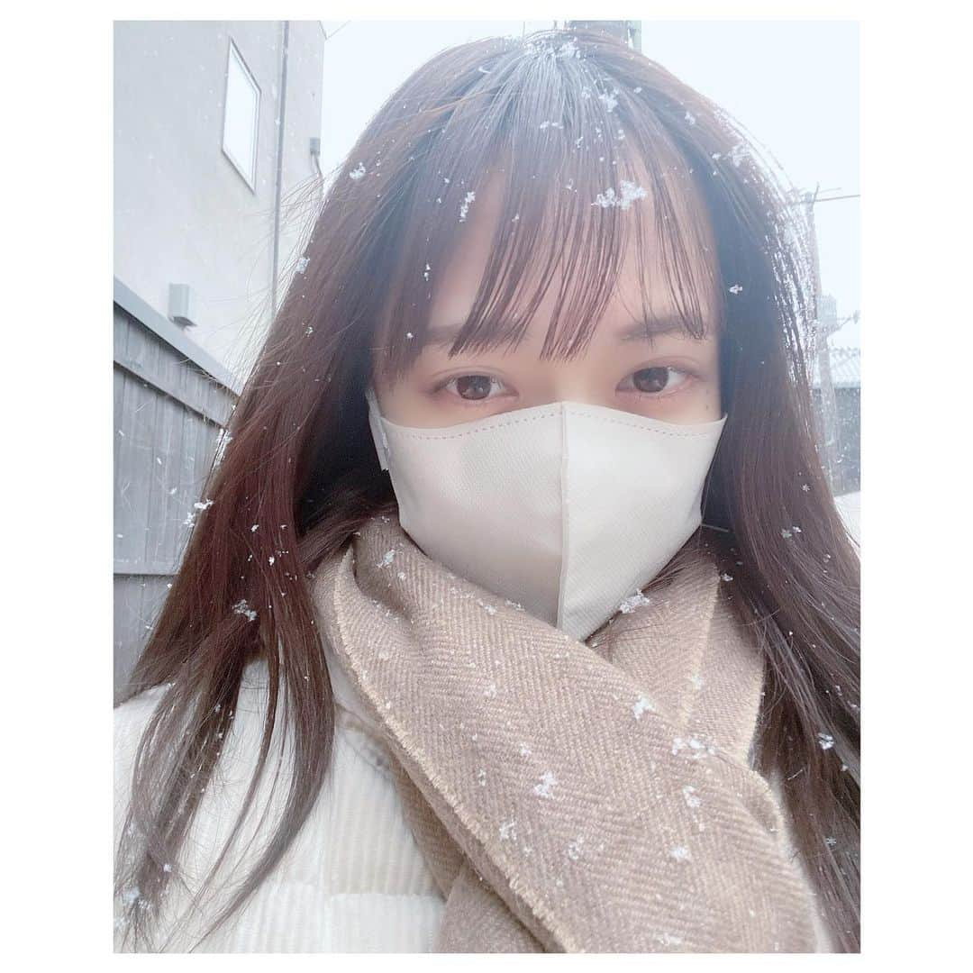 湯本亜美さんのインスタグラム写真 - (湯本亜美Instagram)「ㅤㅤㅤ ㅤㅤㅤ 寒かったね 〜 ！☃️ 雪だぁ ❄️♡ ㅤㅤㅤ」1月6日 20時44分 - amiyumoto_official