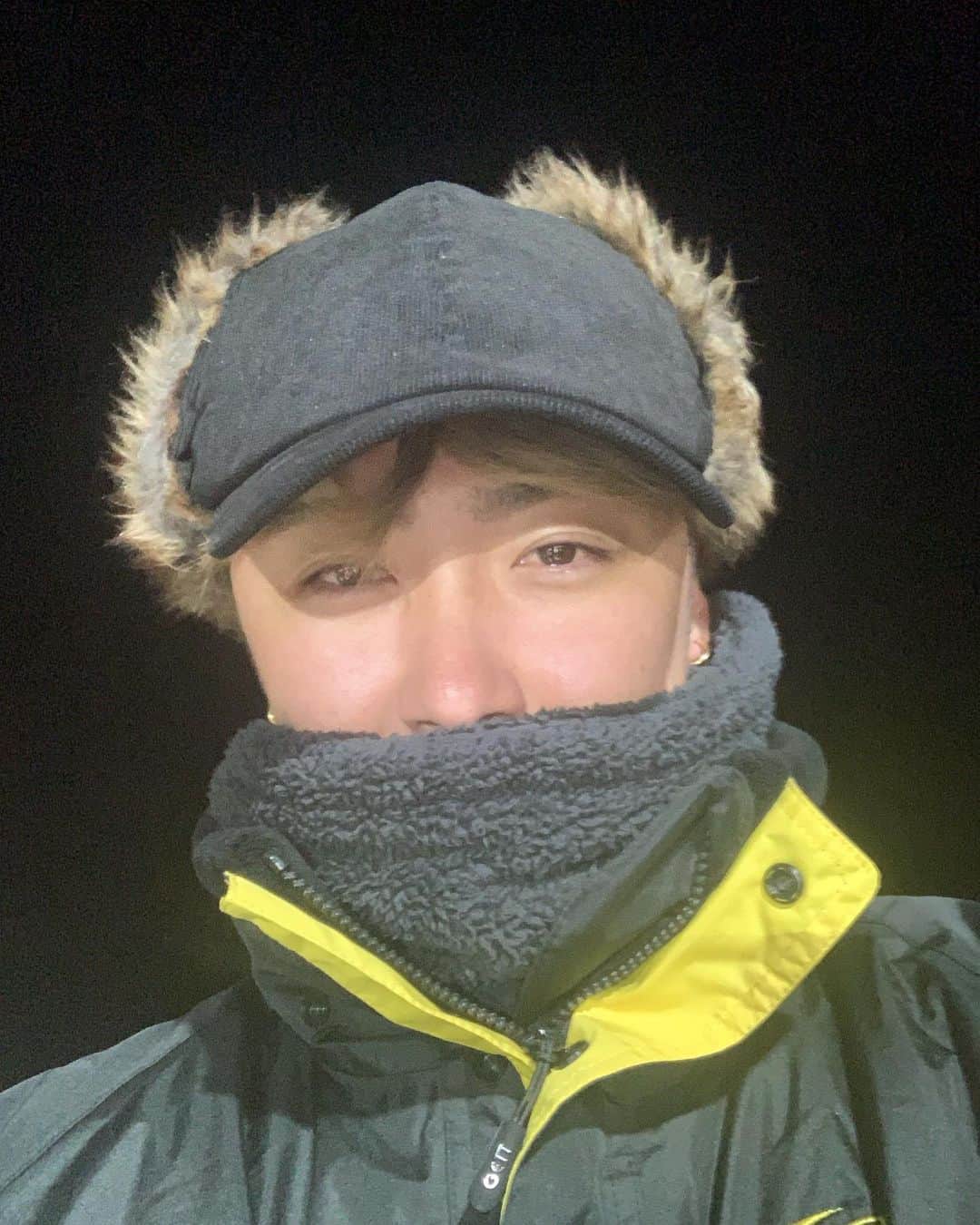 大野雄大のインスタグラム：「2022年初出港！！！！！  #釣り #外房 #出るかアブラボウズ #極寒 #ごっかん」