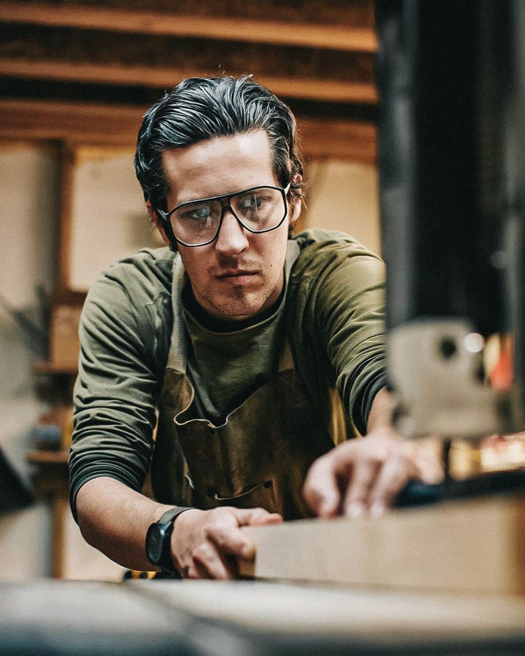 のインスタグラム：「Check the latest edition of @2020mag to catch an interview with our co-founder, Eric Singer! Singer unpacks how the brand came to be from day 1, and how we stand out amongst other eyewear brands today. Check it out at 2020mag.com 🙌」
