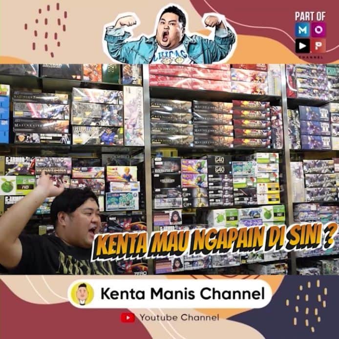 山口健太のインスタグラム：「Halo MOP Lovers dan sahabat Kenta Manis Channel!  Jadi hari ini aku jalan-jalan ke sebuah mall yang ada di Jakarta. Nah sampe disana, aku tertarik banget buat main gacha. Karna aku jadi inget waktu kecil di Jepang suka main gacha. Awalnya aku beli 5 koin, dan waktu aku coba, mesinnya rusak gara-gara aku hahahah engga deng ternyata karna setiap mesin gacha itu beda-beda jumlah koinnya yang harus dimasukin ke mesinnya. Pertama aku ke mesin doraemon, trus abis itu ke mesin yang isinya motor dan gak lup aku juga kasih koinnya ke tika juga. Ehh gak sampe disitu aja keseruan hari ini. Aku juga liat-liat mini action figure yang ada disini loh. Pengin beli tapi harganya mahal yaa. Akhirnya aku suit sama penjualnya biar dikurangin harganya. Nah, kira-kira aku bakal beli yang mana ya?!?!  Kalian penasaran kayak gimana keseruannya? Yuk langsung ditonton aja yaaa video aku diatas!!」