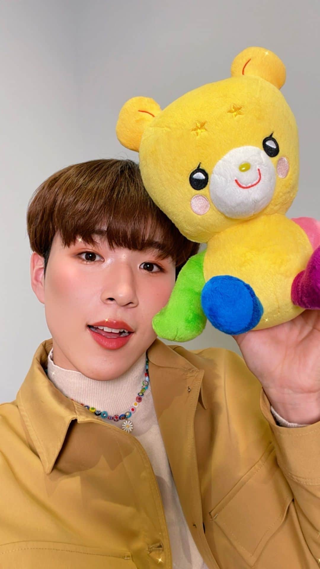 のインスタグラム：「みんなひこに踊ってほしい音楽を1人10曲コメント📝宜しくね🌻」