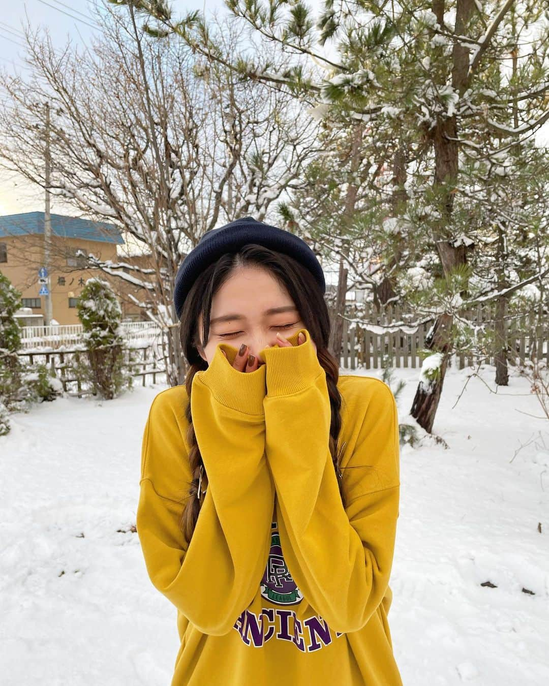 ジョナゴールドさんのインスタグラム写真 - (ジョナゴールドInstagram)「♥ RIGHT-ON TIME⛄️ ・ このスウェットお気に入り✌️ 今週の動画は人生初ドンジャラしてます😎 ♥ #rightontime #righton #ライトオン #winter #snow #❄️」1月21日 19時21分 - jonagold_0323