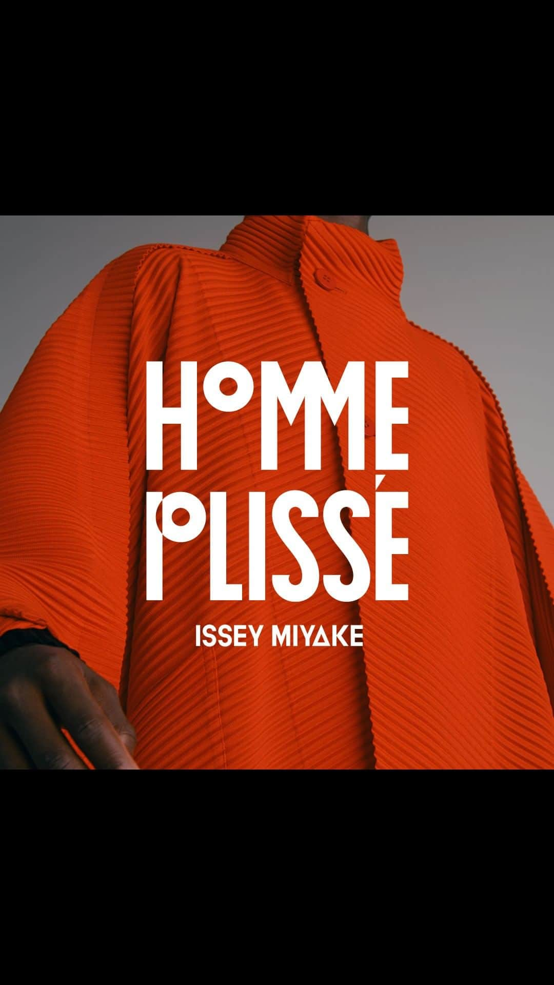 HOMME PLISSÉ ISSEY MIYAKE Official Instagram accountのインスタグラム：「Highlights from AUTUMN WINTER 2022/23 COLLECTION  Check the full video.  #hommeplisse_isseymiyake #hommeplisse #isseymiyake #AW22」