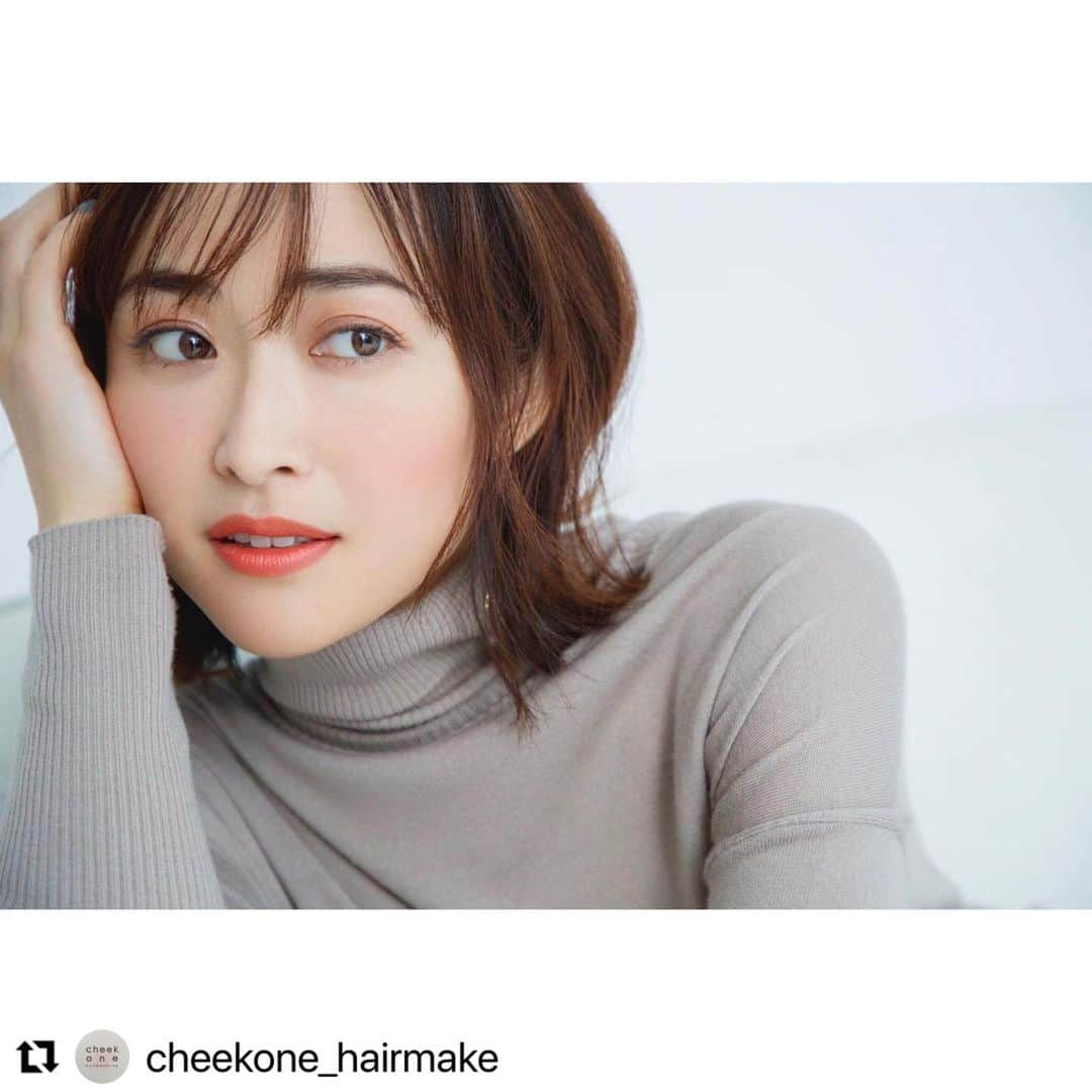 樋場早紀のインスタグラム：「春メイク🌸 　一足先に^ ^  #Repost @cheekone_hairmake with @make_repost ・・・ #eclat  #エクラ #2月号 #大人のキレイに効く #春新色コスメ #7つの選択 #カメラマン#菊地泰久 #モデル#樋場早紀 #スタイリスト#亀甲有希 #ヘアーメイク#千吉良恵子 @chigirakeiko  #cheekone @cheekone_hairmake  #メイクは楽しい💄」