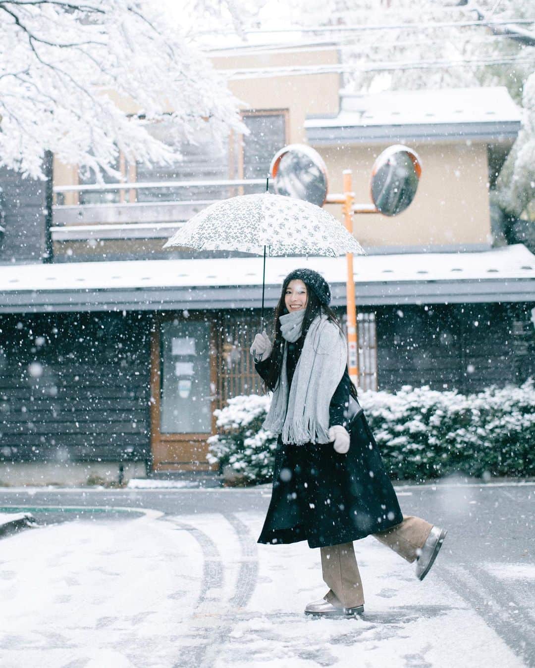 ロンモンロウさんのインスタグラム写真 - (ロンモンロウInstagram)「昨日雪❄️ 今日は晴れ🌞  📷 @wm.cangmin」1月7日 12時33分 - ronmonroe_official