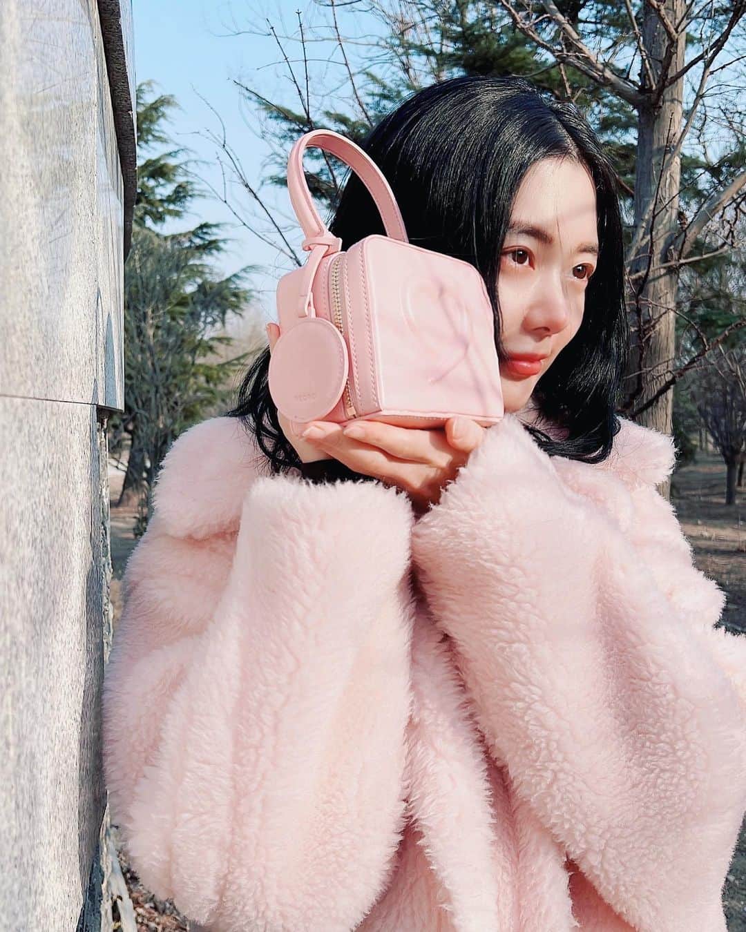 クララのインスタグラム：「#🎀」