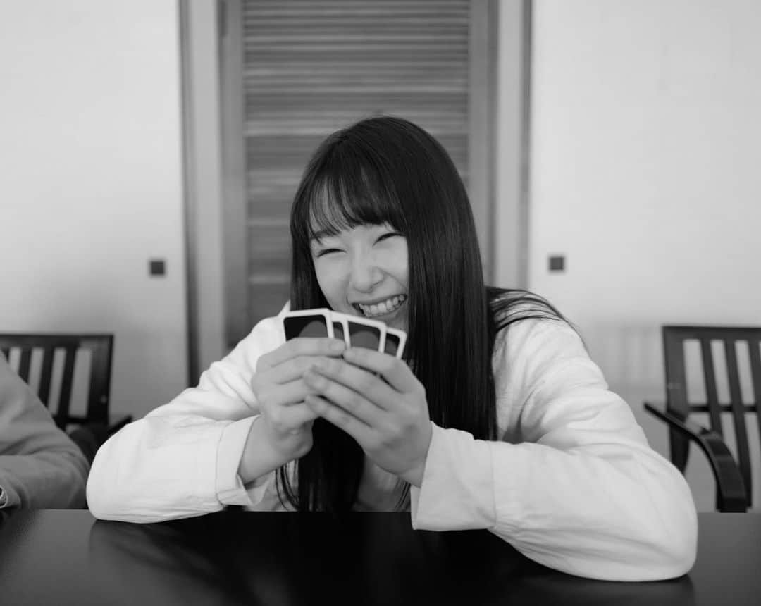 桜井日奈子さんのインスタグラム写真 - (桜井日奈子Instagram)「UNO🃏  飯豊まりえちゃんに撮ってもらいました📷  #君と世界が終わる日にseason3」1月7日 17時52分 - sakurai.hinako_official