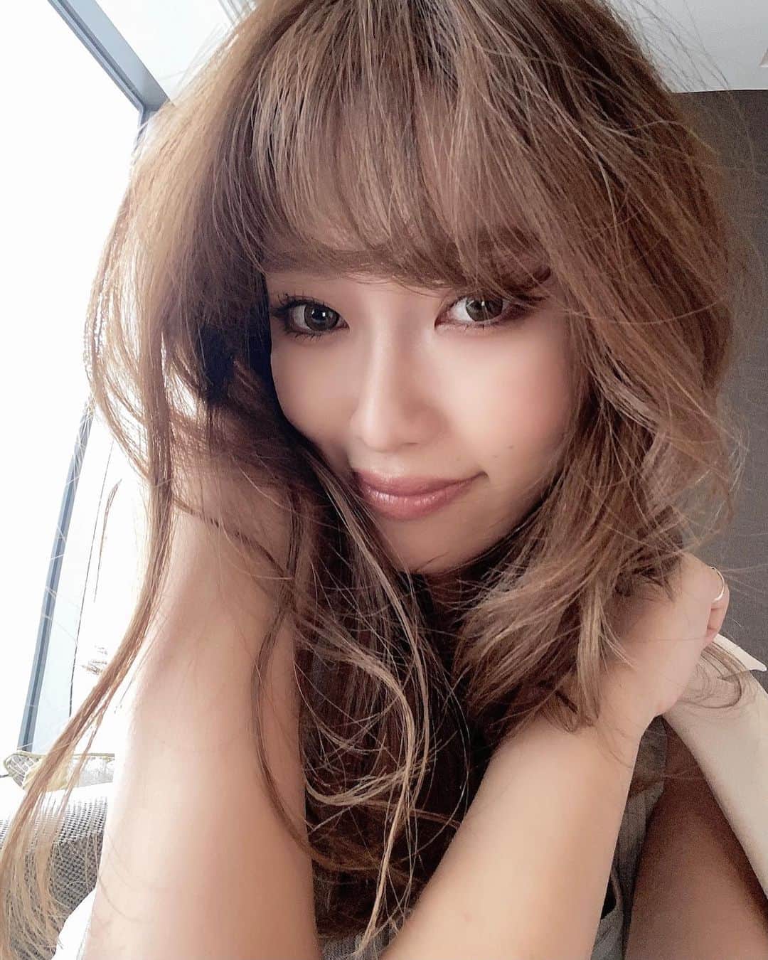 木田絵里香のインスタグラム：「. 🤍 . #selfie#make」